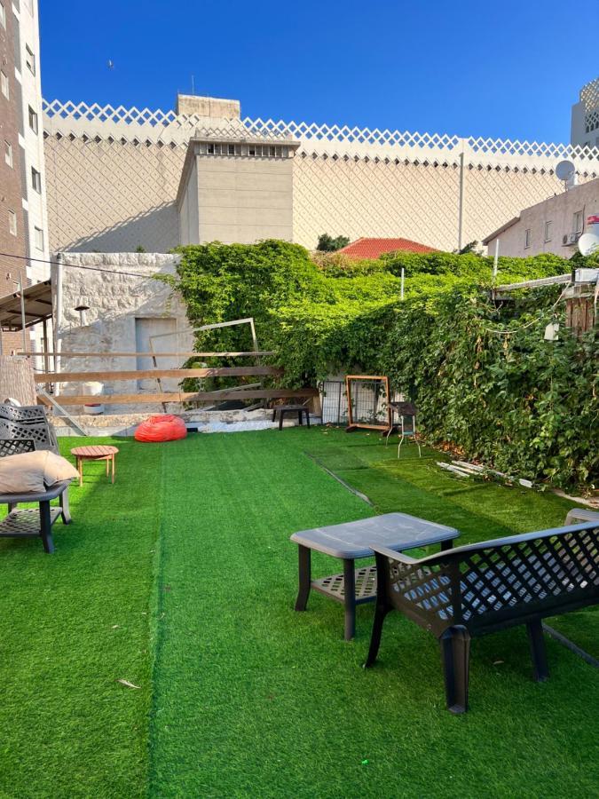 Grin-Motel Haifa Eksteriør billede